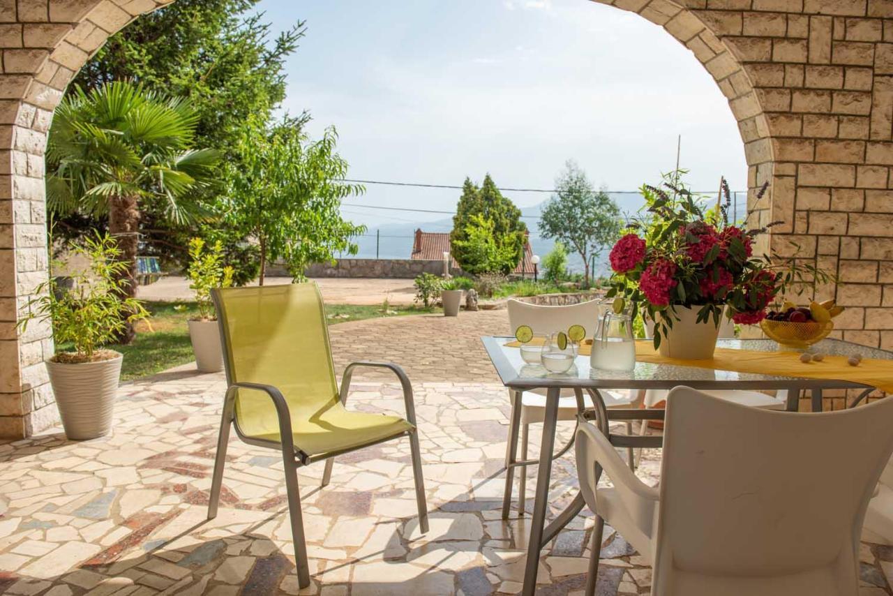 קסטב Apartman Mjeda מראה חיצוני תמונה